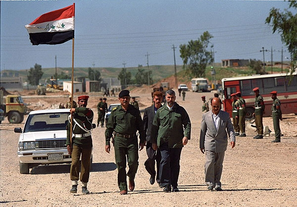 هفته دفاع مقدس گرامی باد